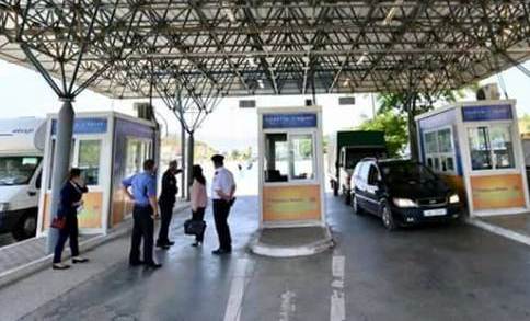 Greqia shtyn masat kufizuese me Shqiperine: Ja kush lejohet te kaloje